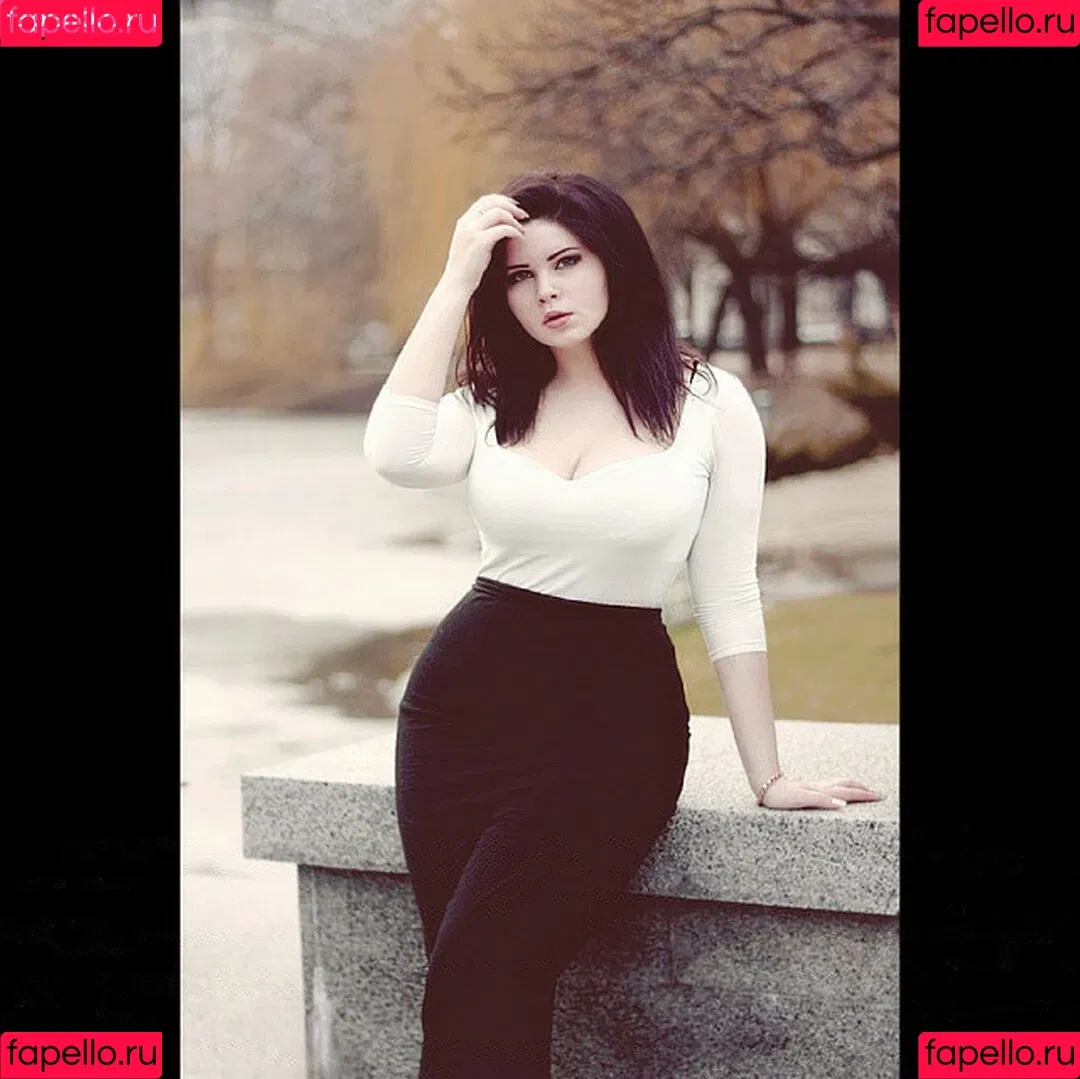 Anna Bernadi / AnnaBernadina / BernadiAnna / anna___bern / annabernadi Onlyfans Photo Gallery 