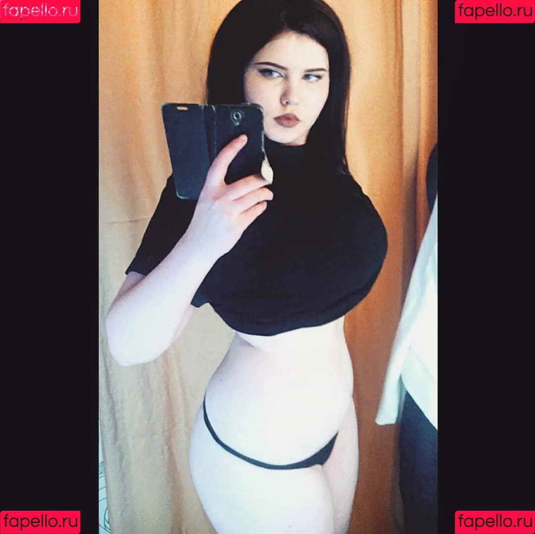 Anna Bernadi / AnnaBernadina / BernadiAnna / anna___bern / annabernadi Onlyfans Photo Gallery 