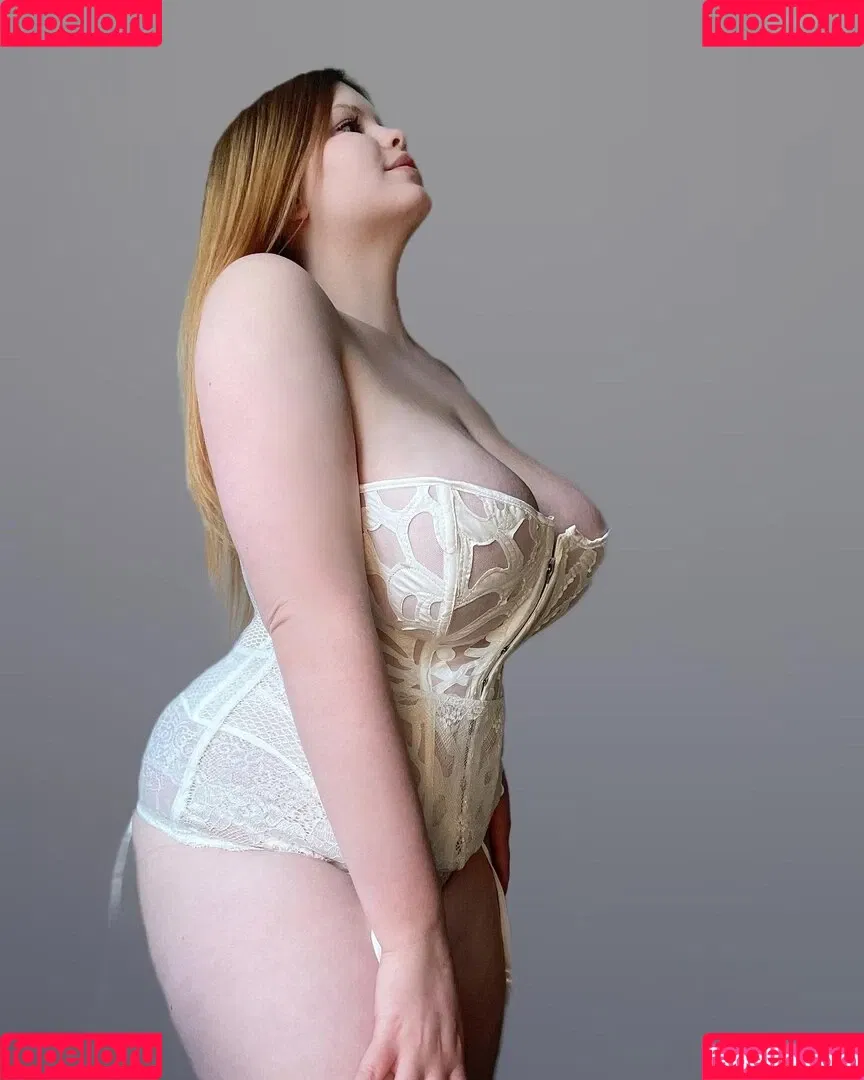 Anna Bernadi / AnnaBernadina / BernadiAnna / anna___bern / annabernadi Onlyfans Photo Gallery 