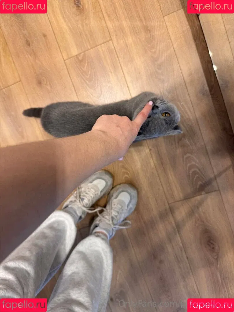 julia_love69 / lyonlovejulia Onlyfans Photo Gallery 