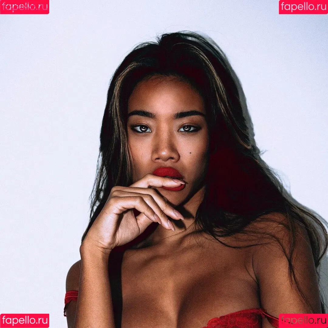 Nona Sobo / Nonasobo Onlyfans Photo Gallery 