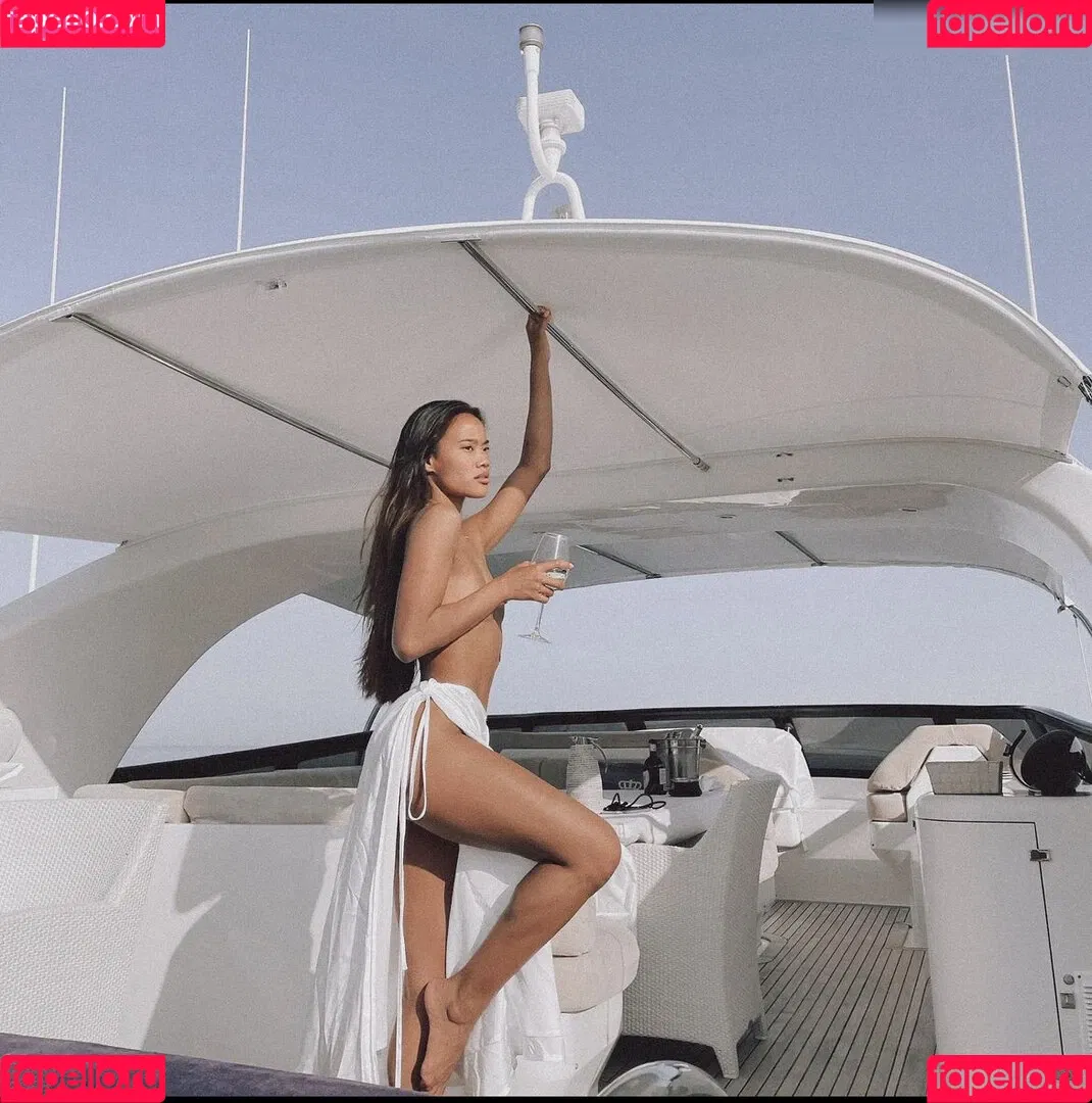 Nona Sobo / Nonasobo Onlyfans Photo Gallery 