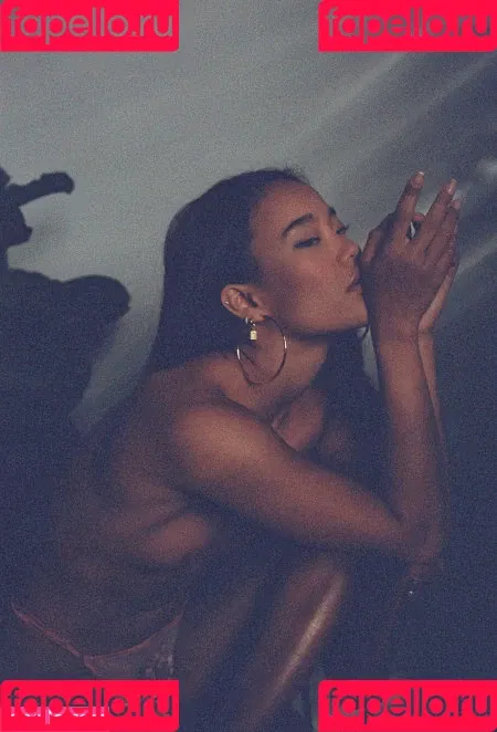 Nona Sobo / Nonasobo Onlyfans Photo Gallery 