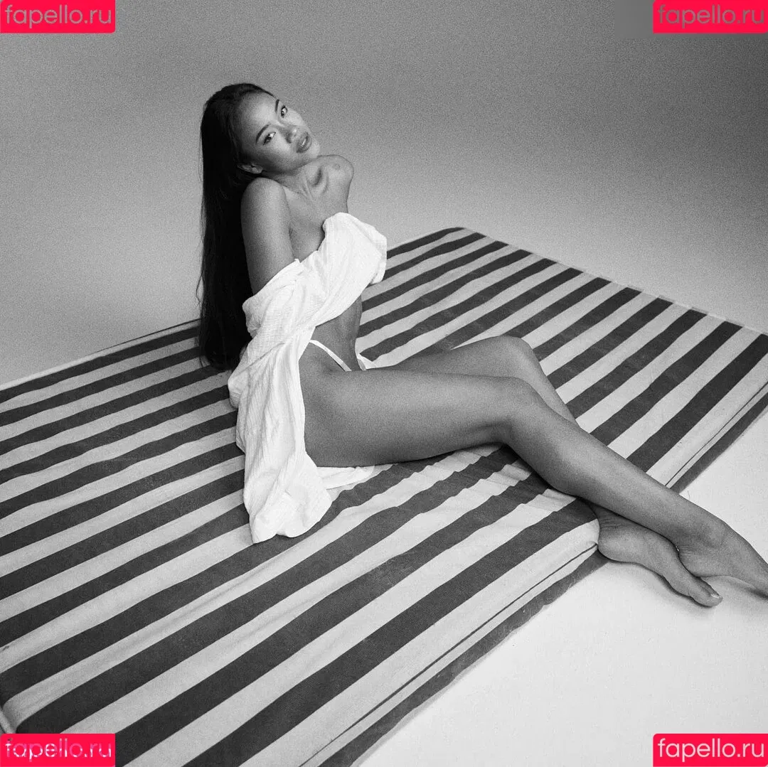 Nona Sobo / Nonasobo Onlyfans Photo Gallery 