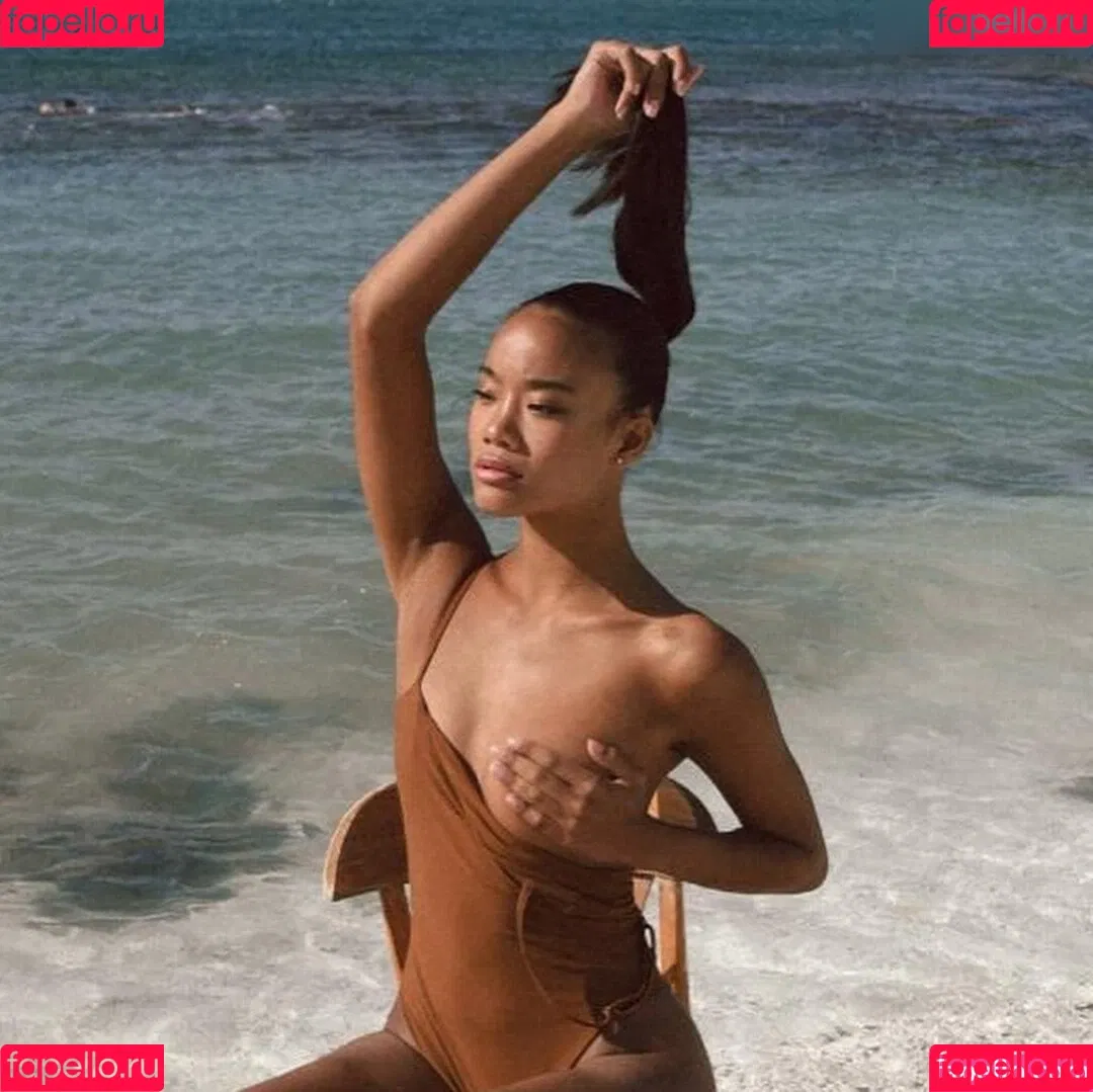 Nona Sobo / Nonasobo Onlyfans Photo Gallery 