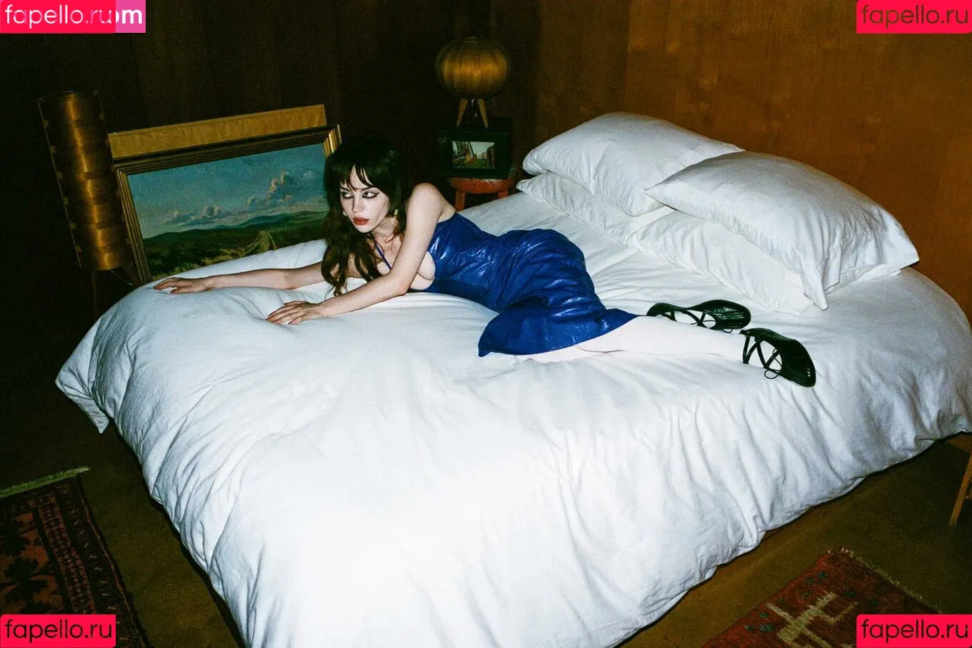 Sophie Thatcher / soapy.t / sophie_thatcher Onlyfans Photo Gallery 