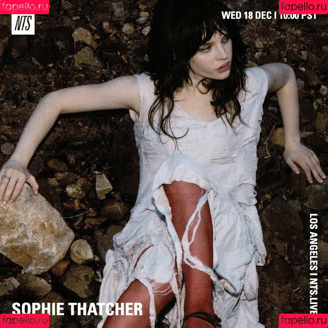 Sophie Thatcher / soapy.t / sophie_thatcher Onlyfans Photo Gallery 