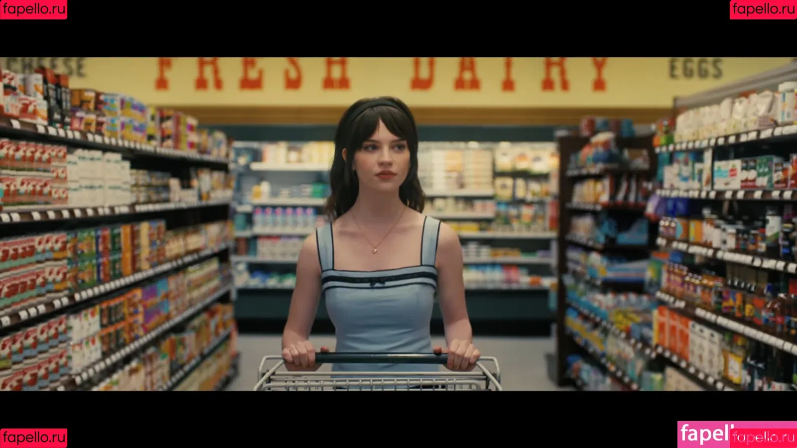 Sophie Thatcher / soapy.t / sophie_thatcher Onlyfans Photo Gallery 