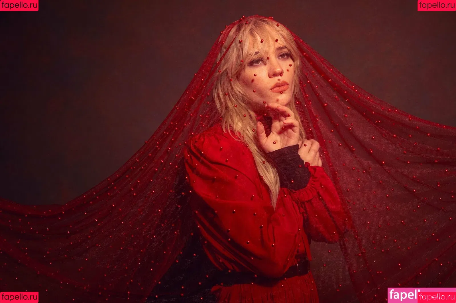 Sophie Thatcher / soapy.t / sophie_thatcher Onlyfans Photo Gallery 