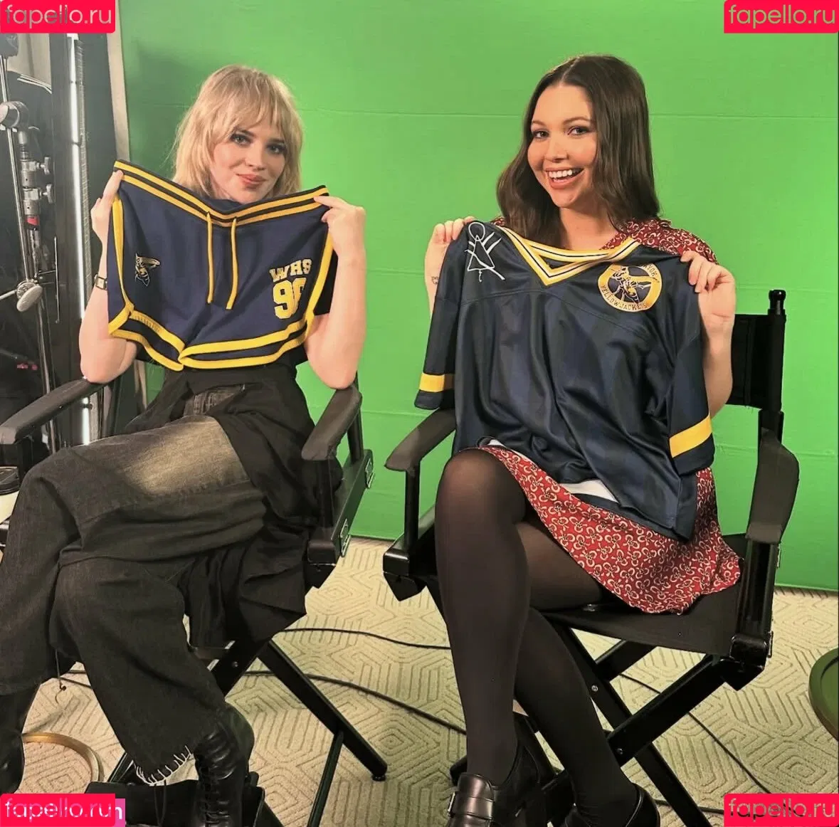 Sophie Thatcher / soapy.t / sophie_thatcher Onlyfans Photo Gallery 