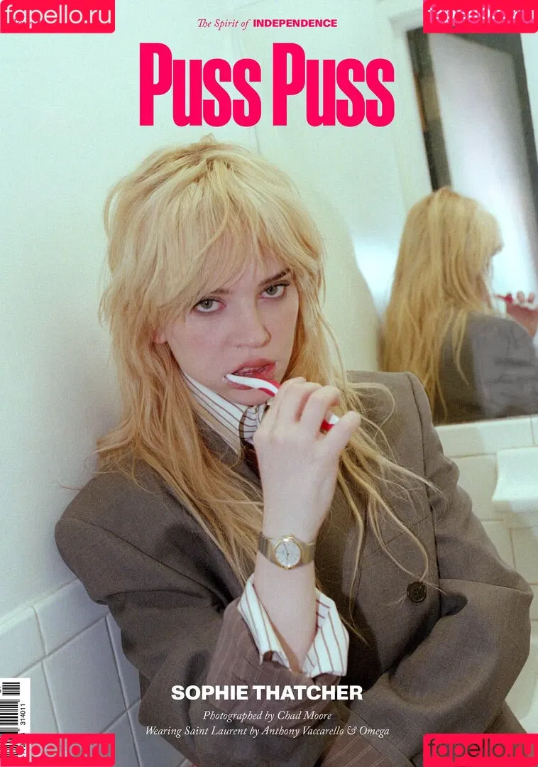 Sophie Thatcher / soapy.t / sophie_thatcher Onlyfans Photo Gallery 