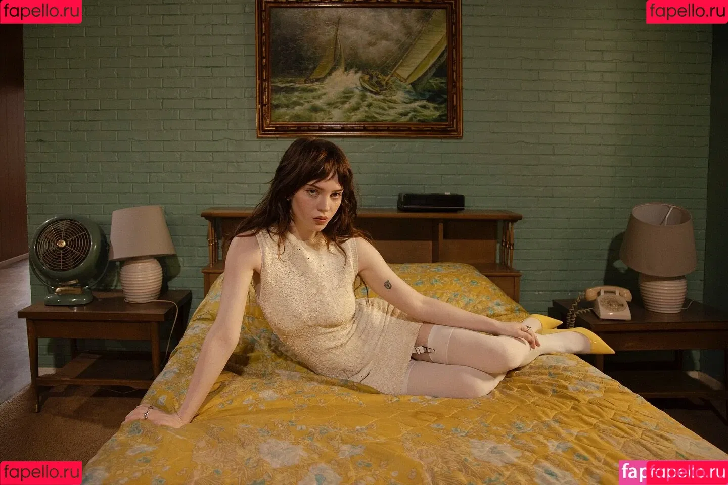 Sophie Thatcher / soapy.t / sophie_thatcher Onlyfans Photo Gallery 