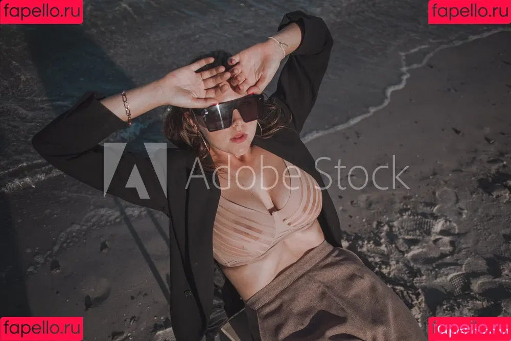 liyaberry / memoria27 Onlyfans Photo Gallery 