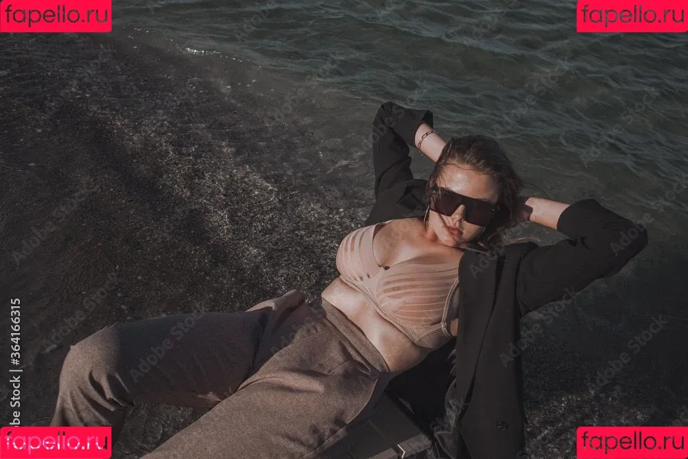 liyaberry / memoria27 Onlyfans Photo Gallery 