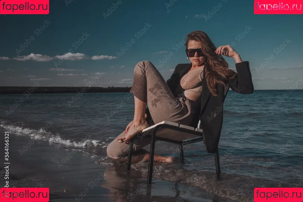 liyaberry / memoria27 Onlyfans Photo Gallery 