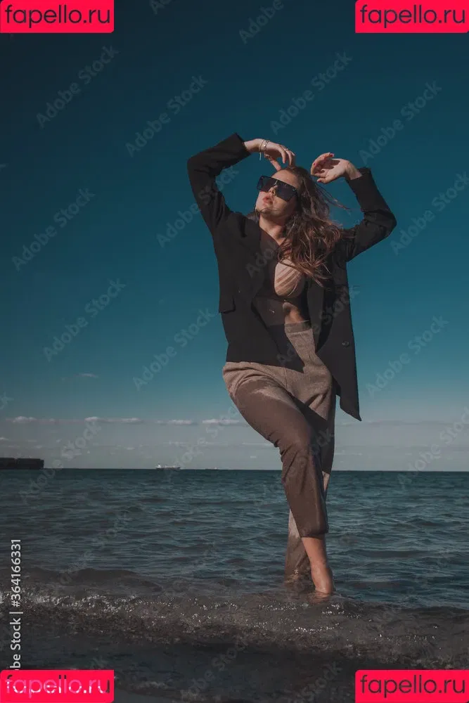 liyaberry / memoria27 Onlyfans Photo Gallery 