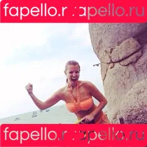 Laura Wontorra / LauraWontorra / laura_wontorra / laurachesnok Onlyfans Photo Gallery 