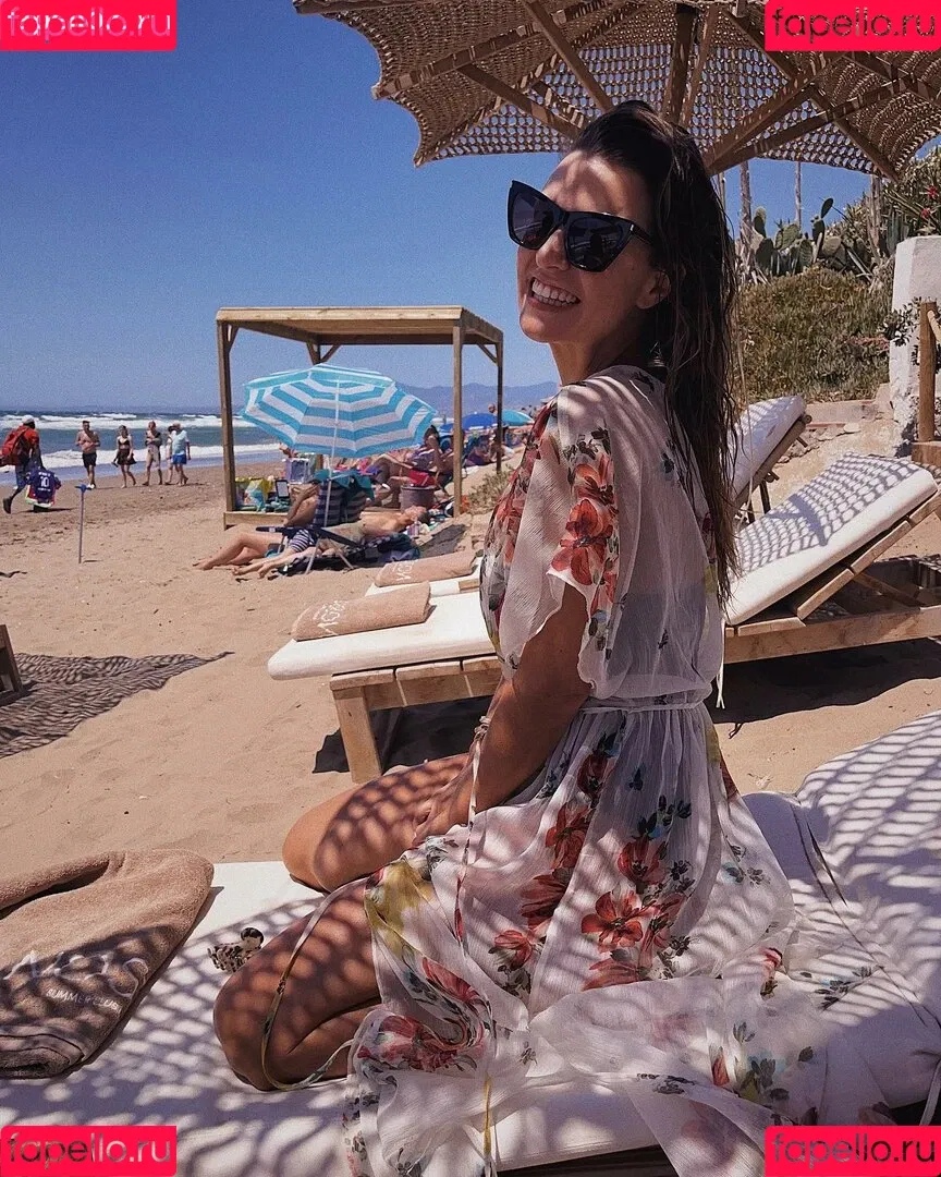 Laura Wontorra / LauraWontorra / laura_wontorra / laurachesnok Onlyfans Photo Gallery 