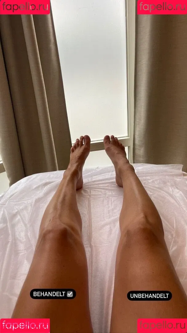 Laura Wontorra / LauraWontorra / laura_wontorra / laurachesnok Onlyfans Photo Gallery 