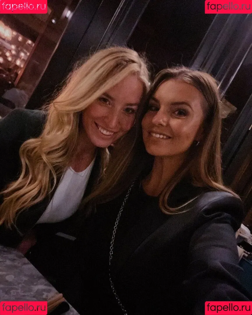 Laura Wontorra / LauraWontorra / laura_wontorra / laurachesnok Onlyfans Photo Gallery 