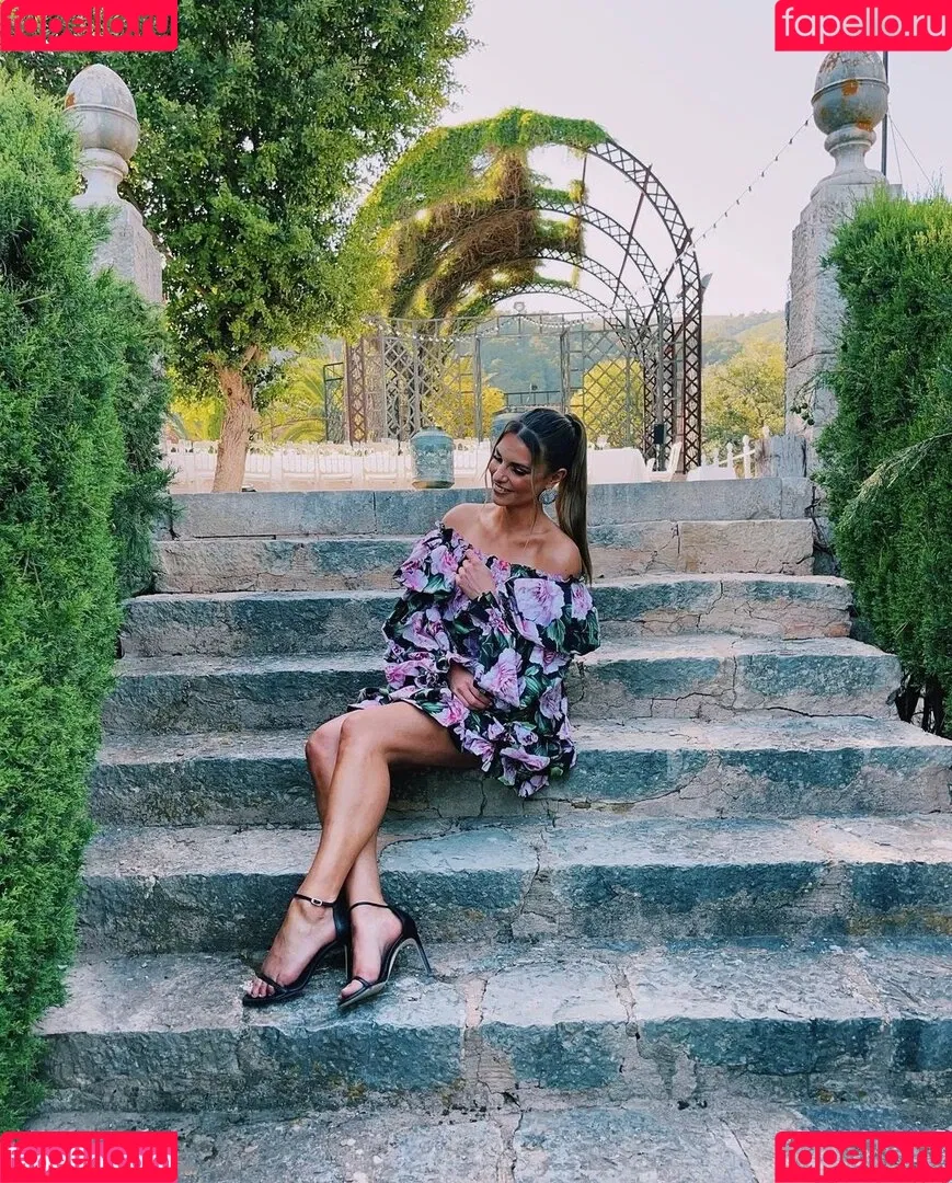 Laura Wontorra / LauraWontorra / laura_wontorra / laurachesnok Onlyfans Photo Gallery 