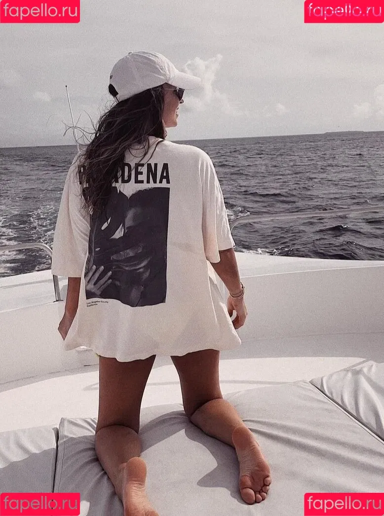 Laura Wontorra / LauraWontorra / laura_wontorra / laurachesnok Onlyfans Photo Gallery 