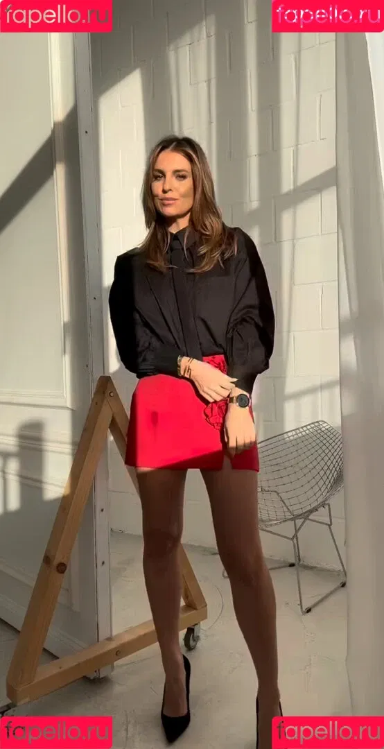 Laura Wontorra / LauraWontorra / laura_wontorra / laurachesnok Onlyfans Photo Gallery 