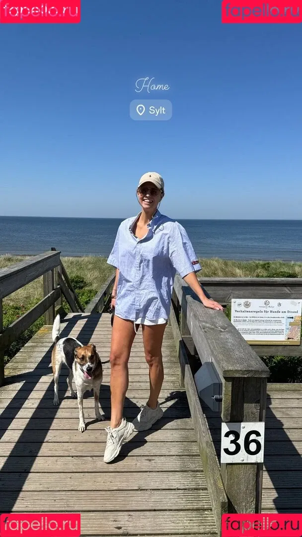 Laura Wontorra / LauraWontorra / laura_wontorra / laurachesnok Onlyfans Photo Gallery 