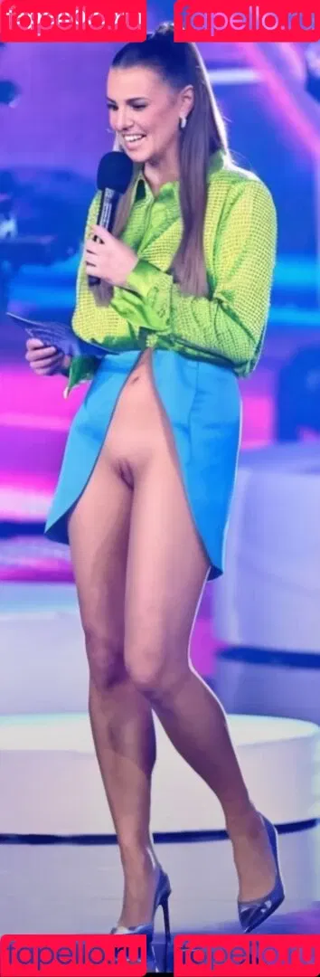 Laura Wontorra / LauraWontorra / laura_wontorra / laurachesnok Onlyfans Photo Gallery 