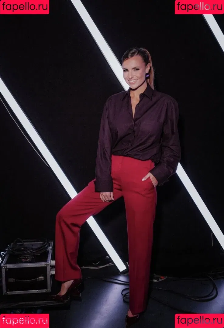 Laura Wontorra / LauraWontorra / laura_wontorra / laurachesnok Onlyfans Photo Gallery 