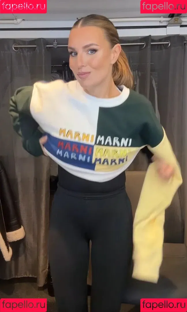 Laura Wontorra / LauraWontorra / laura_wontorra / laurachesnok Onlyfans Photo Gallery 