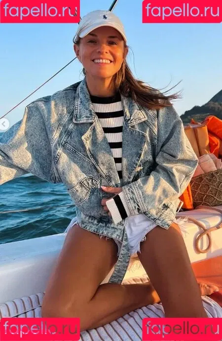 Laura Wontorra / LauraWontorra / laura_wontorra / laurachesnok Onlyfans Photo Gallery 