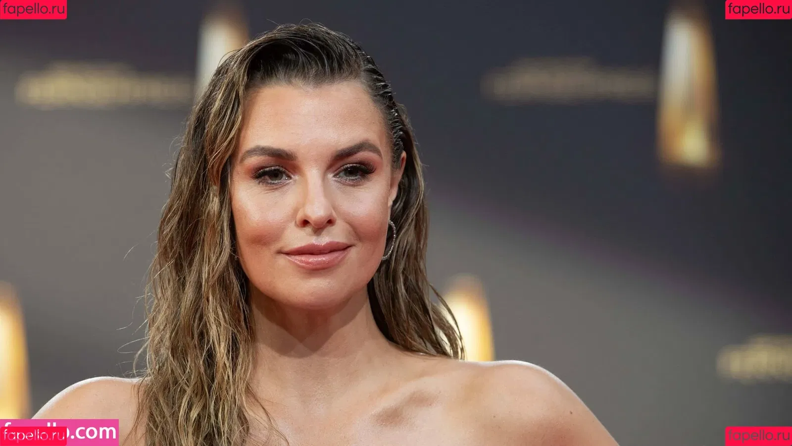 Laura Wontorra / LauraWontorra / laura_wontorra / laurachesnok Onlyfans Photo Gallery 