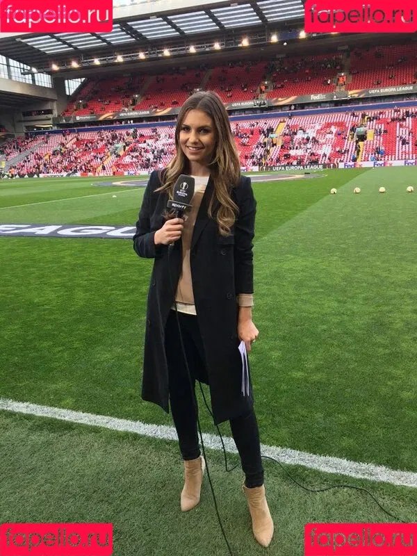 Laura Wontorra / LauraWontorra / laura_wontorra / laurachesnok Onlyfans Photo Gallery 