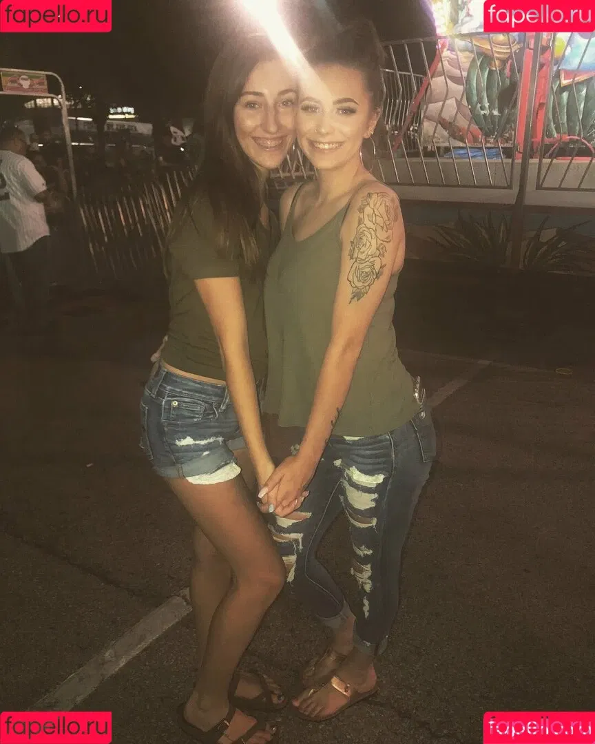 maceesophia / mmsssjjjjj / staywildraw Onlyfans Photo Gallery 