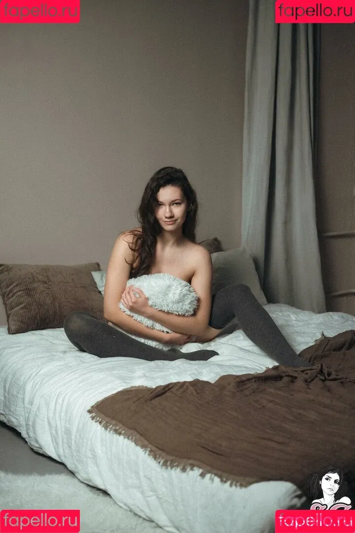 megan_the_flower / megantheflower Onlyfans Photo Gallery 