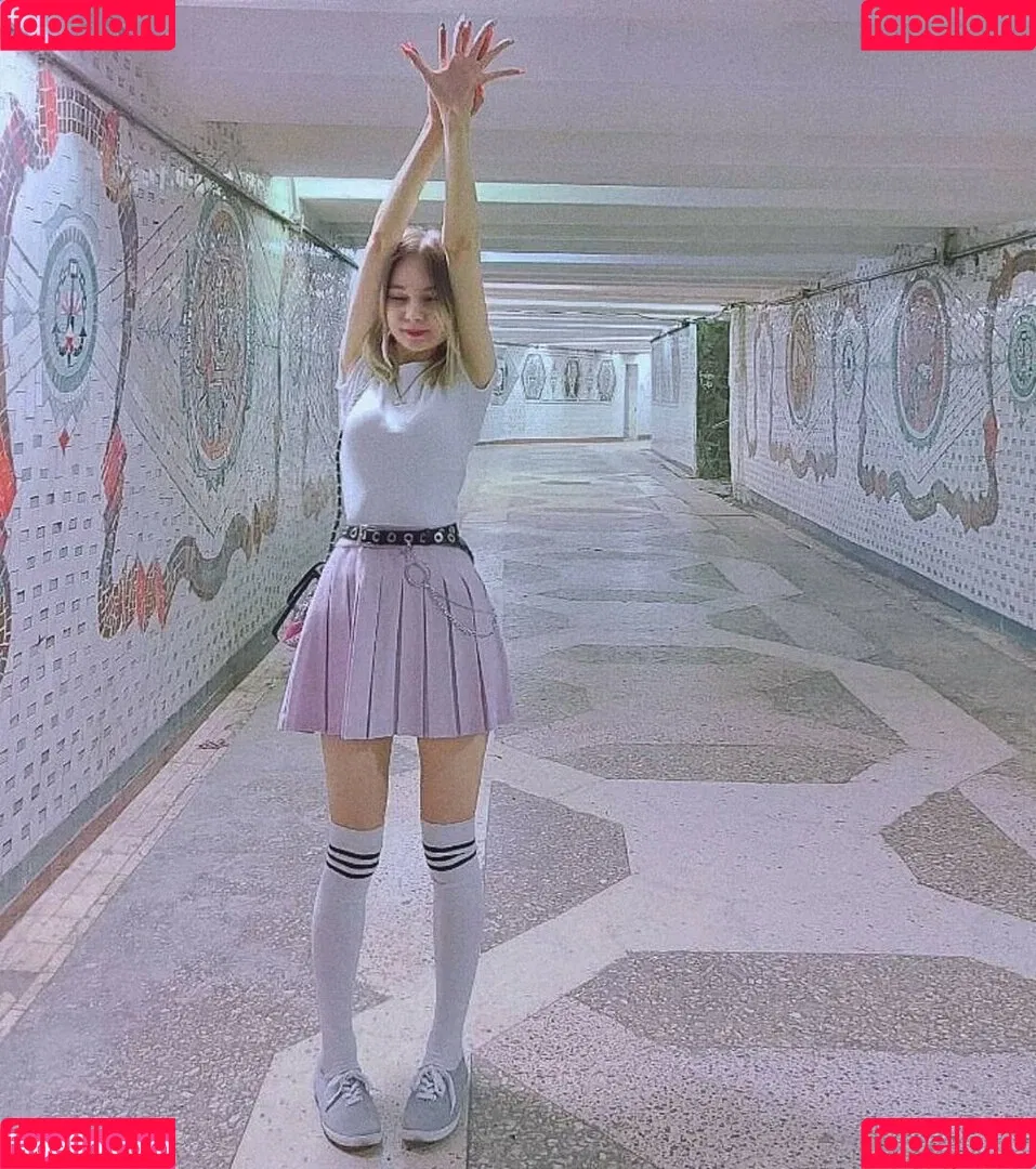 Penkarui / sukoshicosplay Onlyfans Photo Gallery 