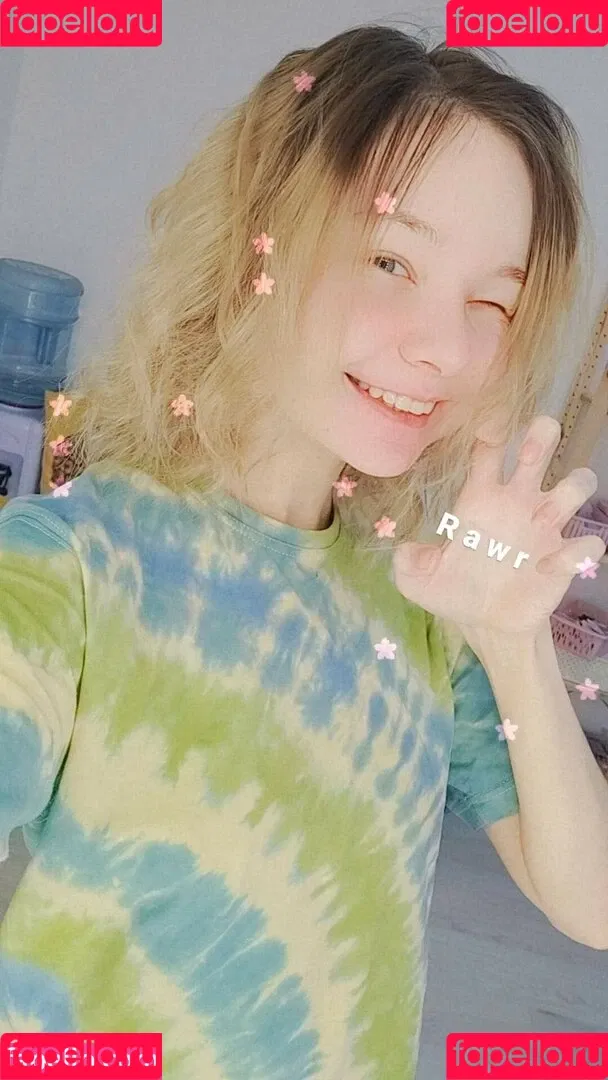 Penkarui / sukoshicosplay Onlyfans Photo Gallery 