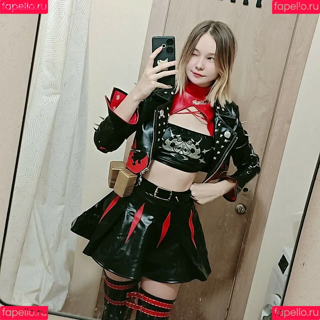 Penkarui / sukoshicosplay Onlyfans Photo Gallery 