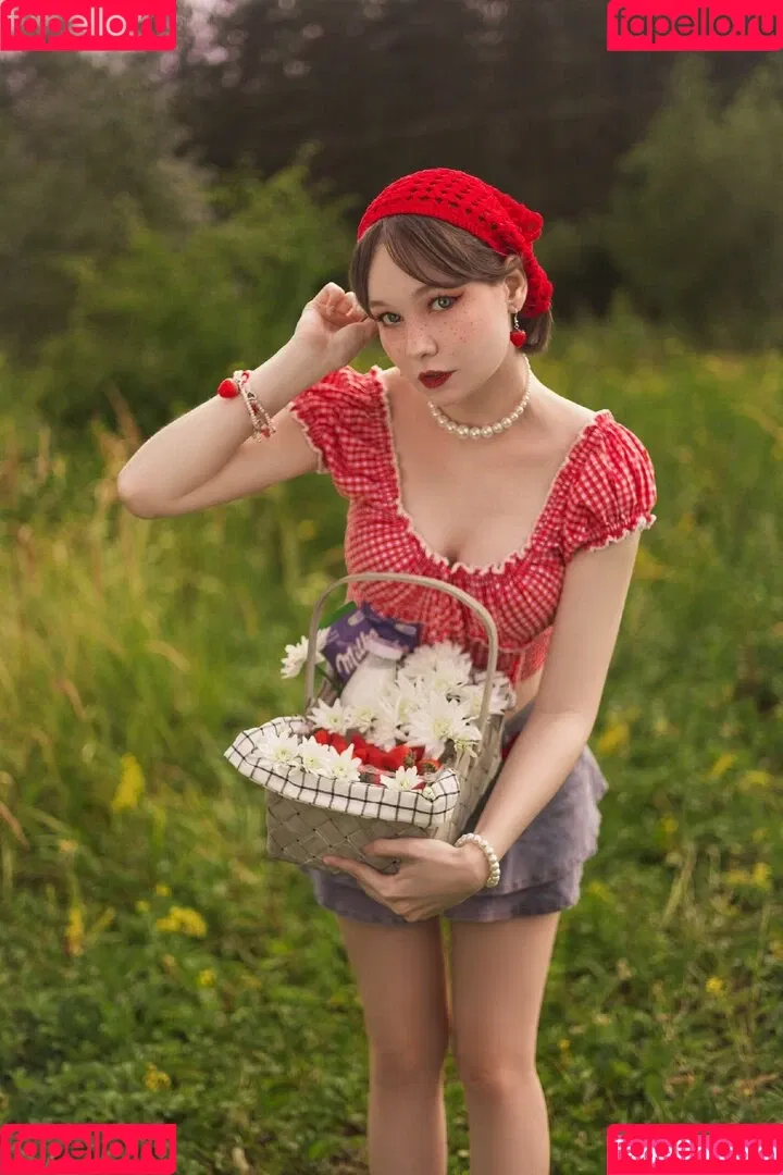 Penkarui / sukoshicosplay Onlyfans Photo Gallery 