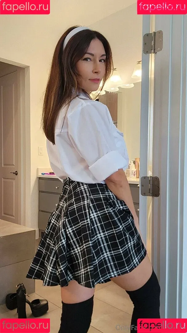 Alinity / alinitydivine Onlyfans Photo Gallery 