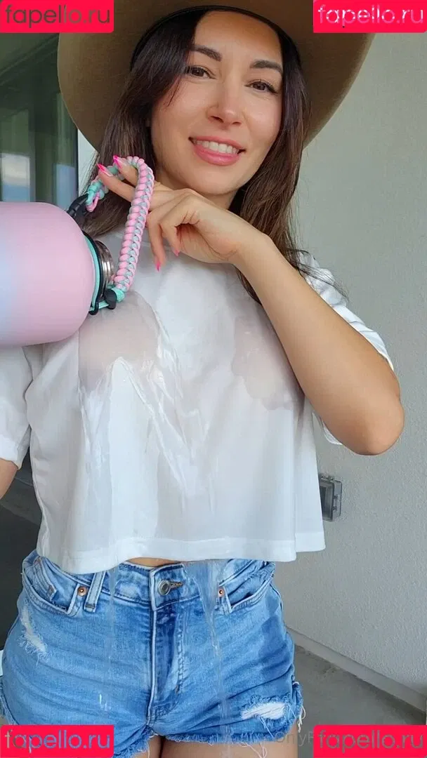 Alinity / alinitydivine Onlyfans Photo Gallery 