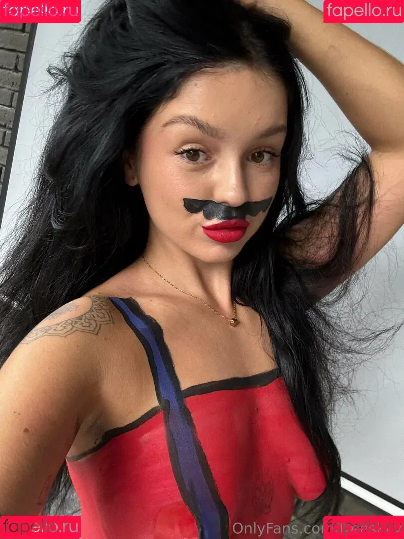 kerriskyy Onlyfans Photo Gallery 