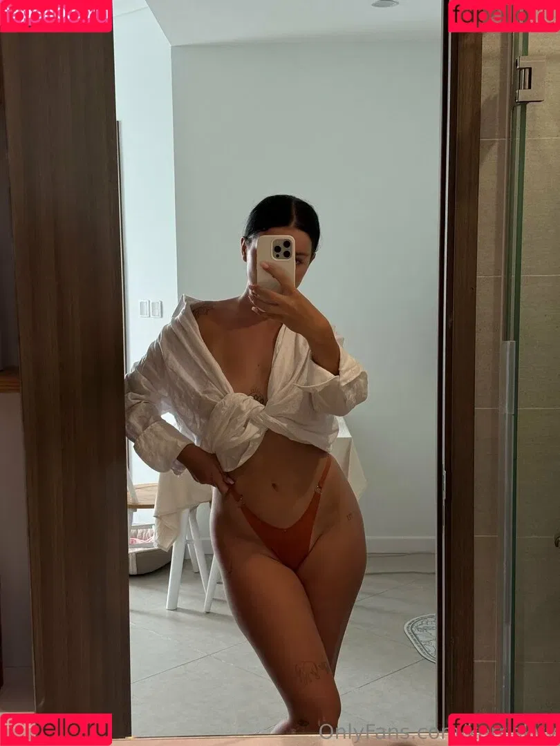 kerriskyy Onlyfans Photo Gallery 