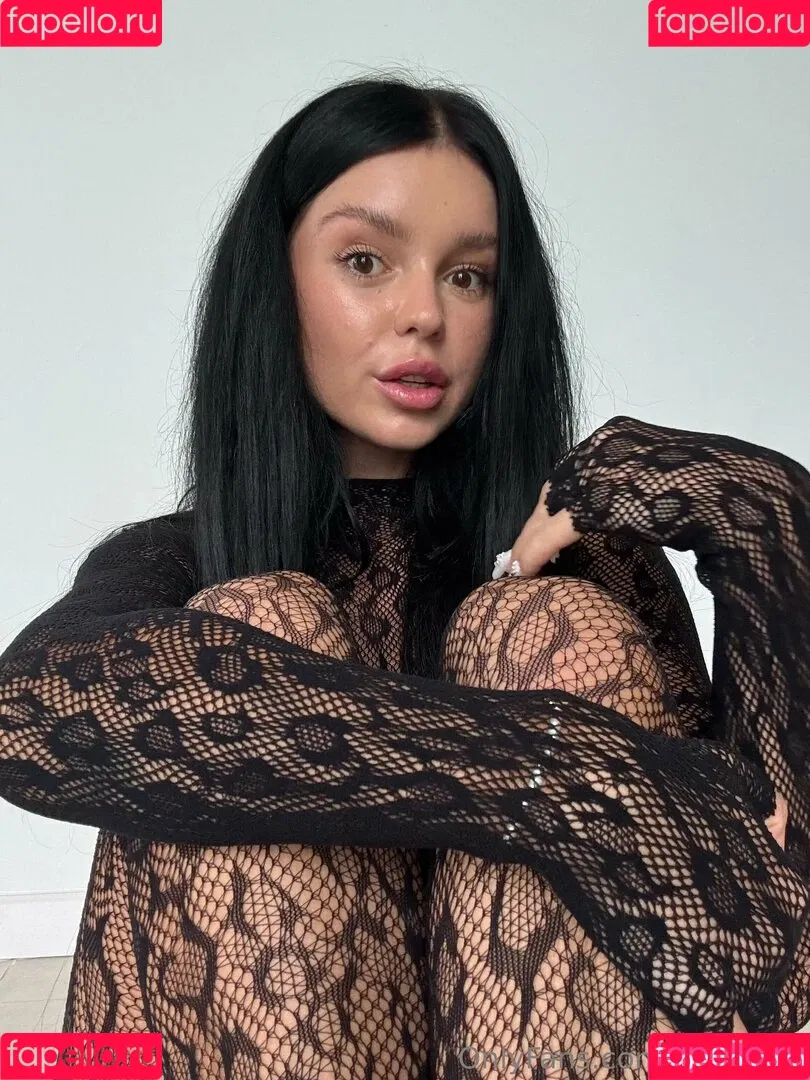 kerriskyy Onlyfans Photo Gallery 