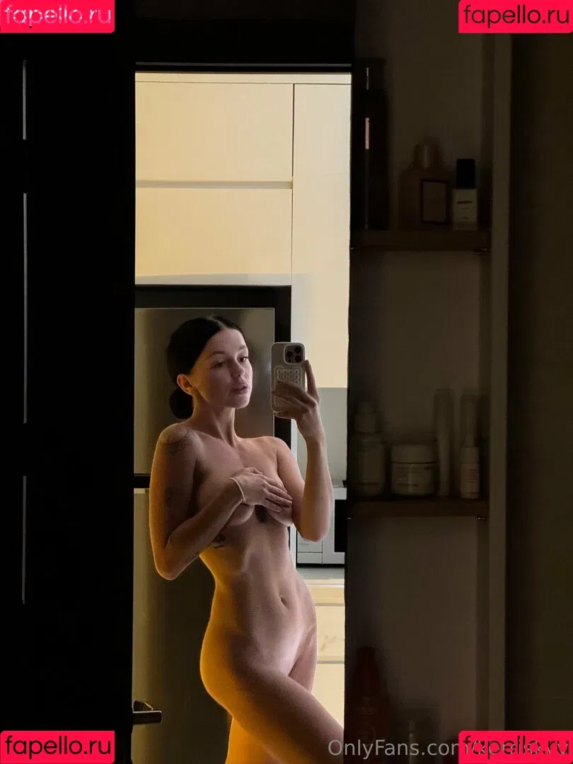 kerriskyy Onlyfans Photo Gallery 