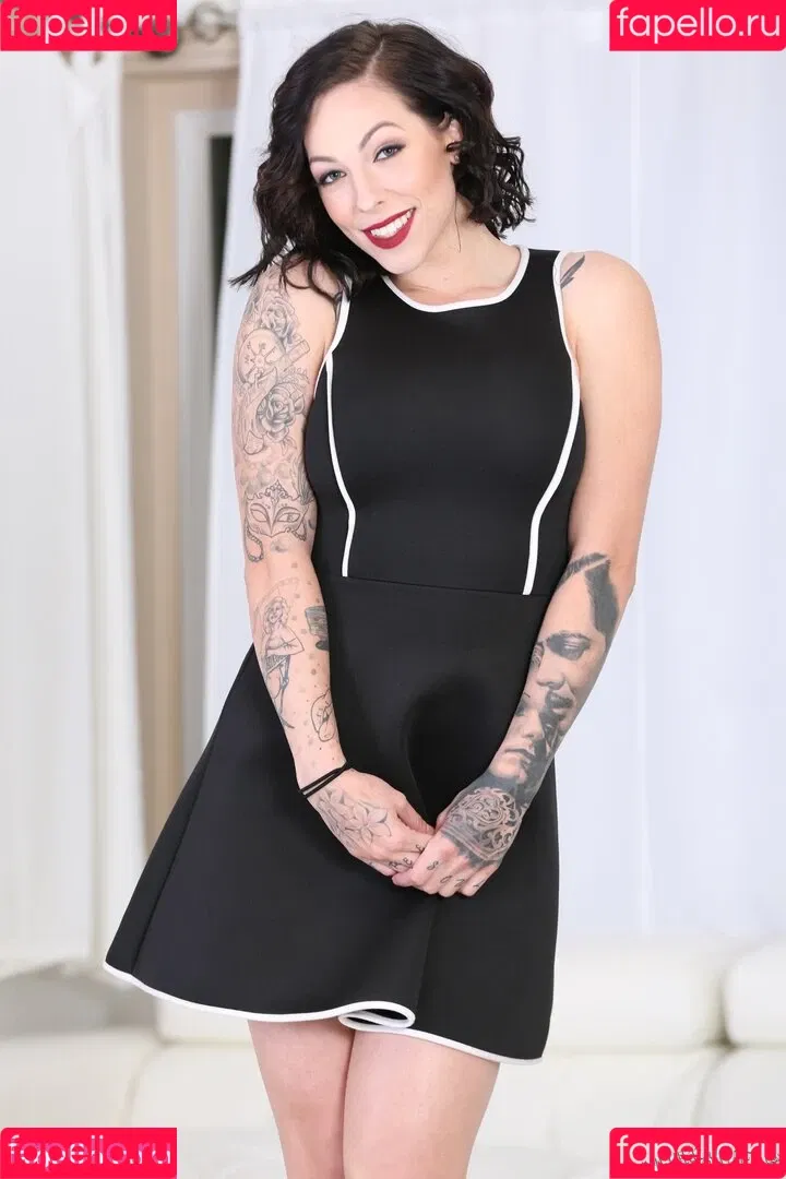 Harlow Harrison / bang.harlow / bangharlow Onlyfans Photo Gallery 