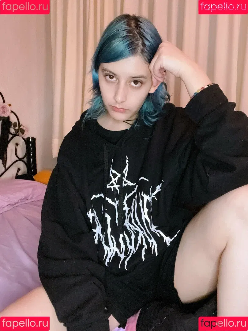 Suspiriohrum / suspialive Onlyfans Photo Gallery 