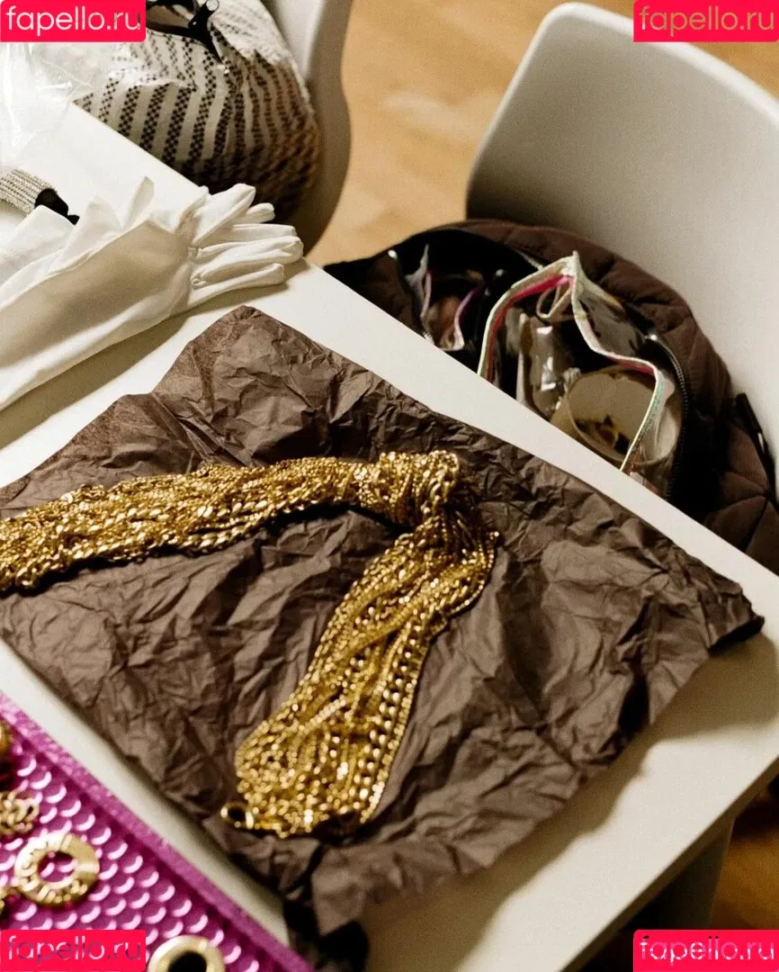 Naomi Scott / naomigscott Onlyfans Photo Gallery 