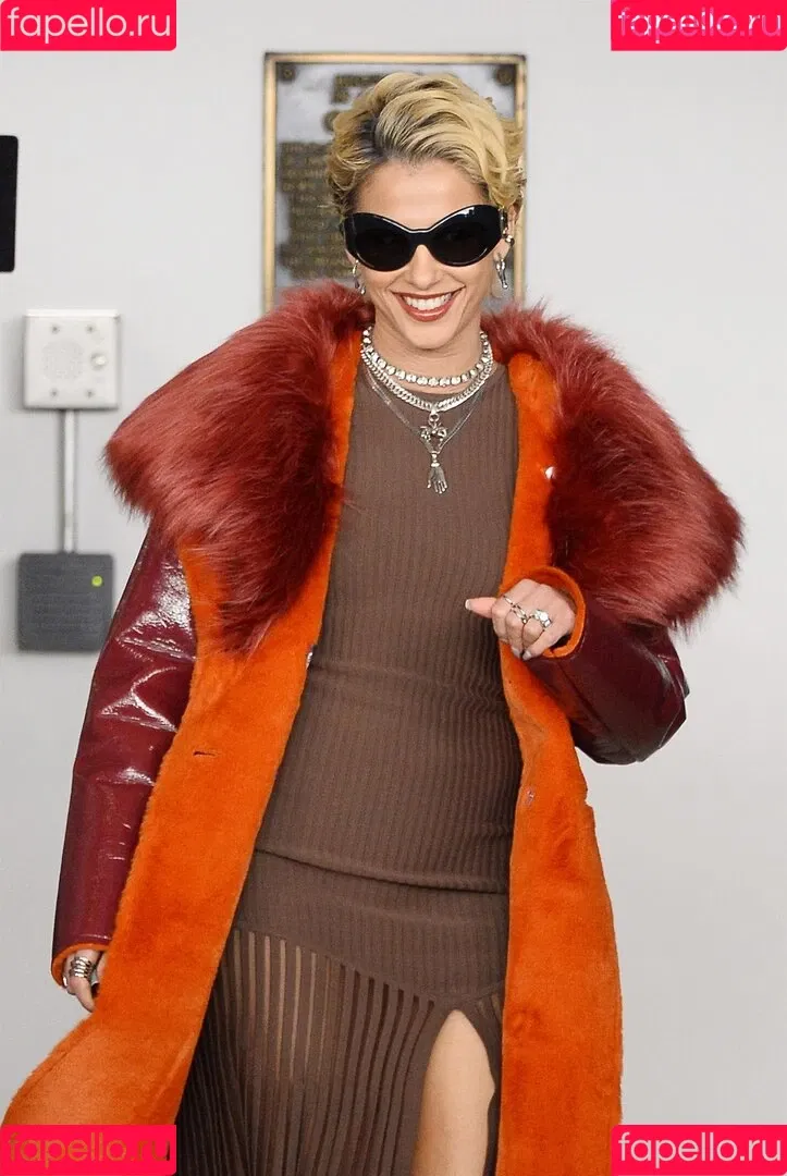 Naomi Scott / naomigscott Onlyfans Photo Gallery 